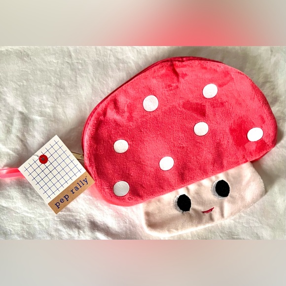 PEP RALLY Mushroom Zipper Pouch - Picture 1 of 2